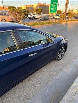 نيسان ألتيما